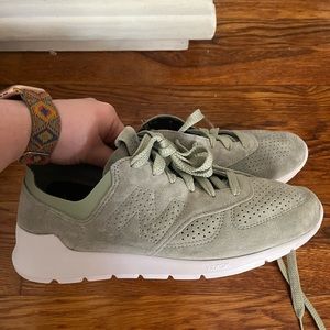 New balance suede sneaker